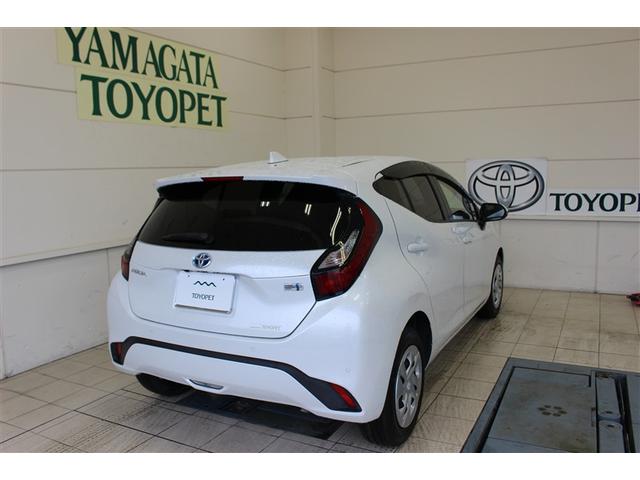 アクア Ｘ　ミュージックプレイヤー接続可　バックカメラ　衝突被害軽減システム　ＬＥＤヘッドランプ　ワンオーナー（3枚目）