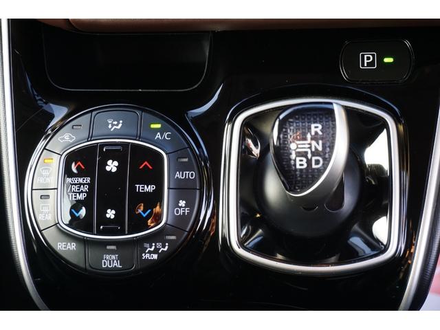 ハイブリッドGi クルーズコントロール 両側電動スライドドア Bluetooth接続 レザーシート LEDヘッドランプ スマートキー アイドリングストップ シートヒーター 3列シート 盗難防止システム 3年保証付(17枚目)