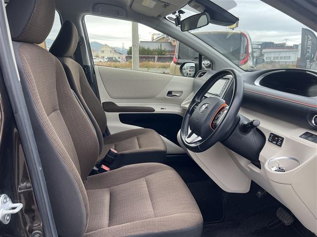 シエンタ Ｇ　メモリーナビ　バックカメラ　両側電動スライド　ワンセグ　ＬＥＤヘッドランプ　アルミホイール　スマートキー　ＥＴＣ　盗難防止装置　キーレス　横滑り防止機能　乗車定員７人（16枚目）