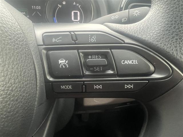 ステアリングスイッチ右側　レーダークルーズコントロール付き