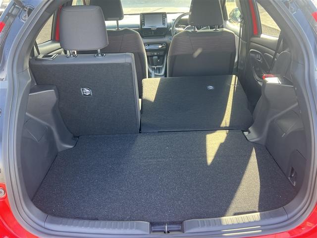 ヤリス ハイブリッドＧ　４ＷＤ　寒冷地　衝突被害軽減システム　メモリーナビ　バックカメラ　ＬＥＤヘッドランプ　スマートキー　オートクルーズコントロール　ＥＴＣ　盗難防止装置　キーレス　横滑り防止機能　ハイブリッド（19枚目）