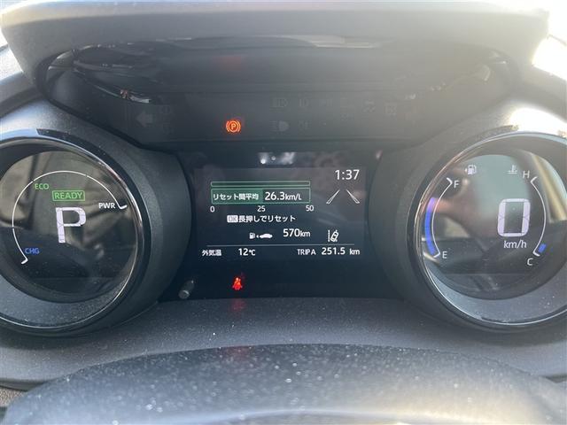 ヤリス ハイブリッドＧ　４ＷＤ　寒冷地　衝突被害軽減システム　メモリーナビ　バックカメラ　ＬＥＤヘッドランプ　スマートキー　オートクルーズコントロール　ＥＴＣ　盗難防止装置　キーレス　横滑り防止機能　ハイブリッド（26枚目）