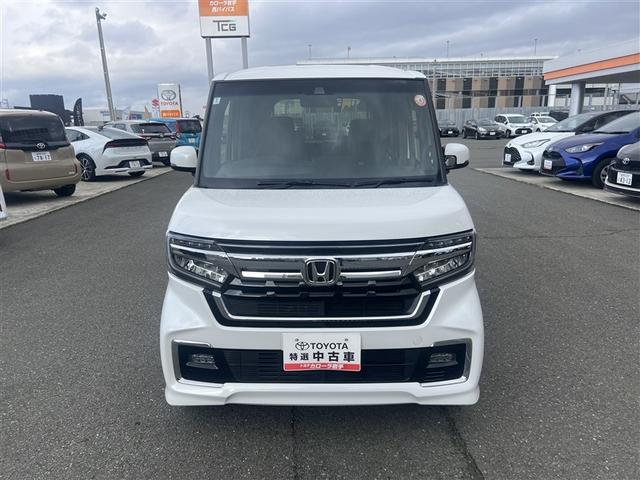 Ｎ－ＢＯＸカスタム Ｌ　４ＷＤ　衝突被害軽減システム　メモリーナビ　バックカメラ　両側電動スライド　ワンセグ　ＬＥＤヘッドランプ　アルミホイール　スマートキー　オートクルーズコントロール　ＥＴＣ　盗難防止装置　キーレス（3枚目）