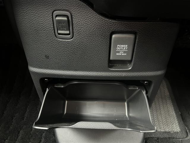 Ｎ－ＢＯＸカスタム Ｌ　４ＷＤ　衝突被害軽減システム　メモリーナビ　バックカメラ　両側電動スライド　ワンセグ　ＬＥＤヘッドランプ　アルミホイール　スマートキー　オートクルーズコントロール　ＥＴＣ　盗難防止装置　キーレス（33枚目）