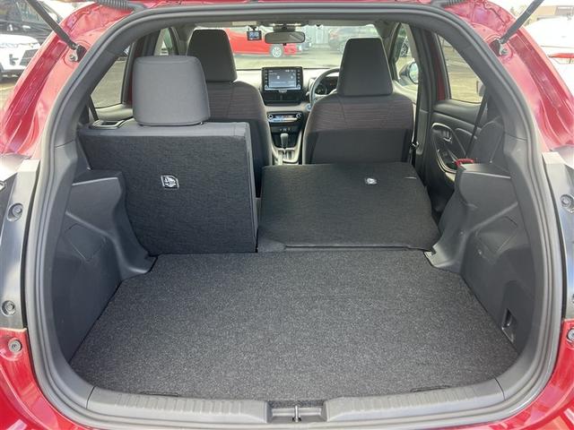 ヤリス ハイブリッドＧ　４ＷＤ　寒冷地　衝突被害軽減システム　バックカメラ　ＬＥＤヘッドランプ　スマートキー　オートクルーズコントロール　ＥＴＣ　盗難防止装置　キーレス　横滑り防止機能　ハイブリッド（19枚目）