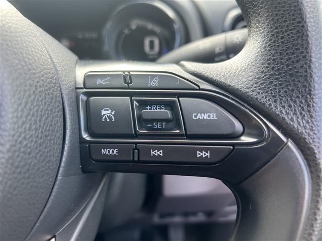 ヤリス ハイブリッドＧ　４ＷＤ　寒冷地　衝突被害軽減システム　バックカメラ　ＬＥＤヘッドランプ　スマートキー　オートクルーズコントロール　ＥＴＣ　盗難防止装置　キーレス　横滑り防止機能　ハイブリッド（25枚目）