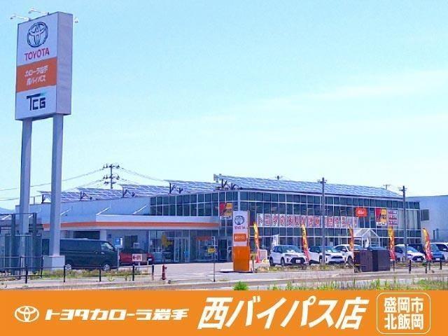 カローラツーリング ハイブリッド　ダブルバイビー　寒冷地　衝突被害軽減システム　バックカメラ　ＬＥＤヘッドランプ　アルミホイール　スマートキー　オートクルーズコントロール　ＥＴＣ　盗難防止装置　キーレス　横滑り防止機能　ハイブリッド（2枚目）