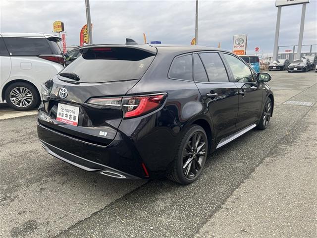 カローラツーリング ハイブリッド　ダブルバイビー　寒冷地　衝突被害軽減システム　バックカメラ　ＬＥＤヘッドランプ　アルミホイール　スマートキー　オートクルーズコントロール　ＥＴＣ　盗難防止装置　キーレス　横滑り防止機能　ハイブリッド（7枚目）