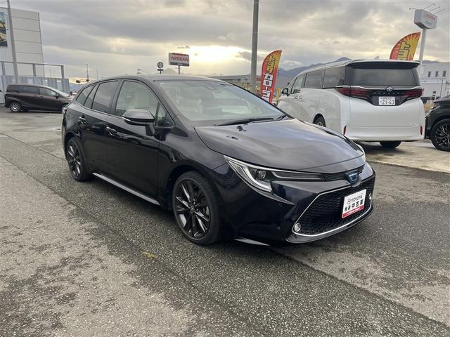 カローラツーリング ハイブリッド　ダブルバイビー　寒冷地　衝突被害軽減システム　バックカメラ　ＬＥＤヘッドランプ　アルミホイール　スマートキー　オートクルーズコントロール　ＥＴＣ　盗難防止装置　キーレス　横滑り防止機能　ハイブリッド（9枚目）