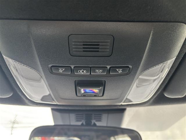 カローラツーリング ハイブリッド　ダブルバイビー　４ＷＤ　衝突被害軽減システム　バックカメラ　フルセグ　ＬＥＤヘッドランプ　アルミホイール　スマートキー　オートクルーズコントロール　ＥＴＣ　盗難防止装置　キーレス　横滑り防止機能　ハイブリッド（20枚目）