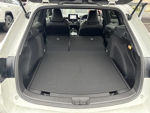 カローラツーリング ハイブリッド　ダブルバイビー　４ＷＤ　衝突被害軽減システム　バックカメラ　フルセグ　ＬＥＤヘッドランプ　アルミホイール　スマートキー　オートクルーズコントロール　ＥＴＣ　盗難防止装置　キーレス　横滑り防止機能　ハイブリッド（26枚目）