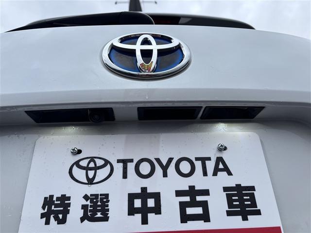 カローラツーリング ハイブリッド　ダブルバイビー　４ＷＤ　衝突被害軽減システム　バックカメラ　フルセグ　ＬＥＤヘッドランプ　アルミホイール　スマートキー　オートクルーズコントロール　ＥＴＣ　盗難防止装置　キーレス　横滑り防止機能　ハイブリッド（29枚目）