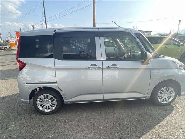 ルーミー Ｘ　４ＷＤ　寒冷地　衝突被害軽減システム　スマートキー　アイドリングストップ　盗難防止装置　キーレス　横滑り防止機能（4枚目）