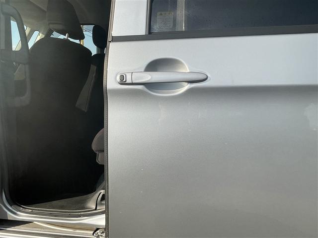 ルーミー Ｘ　４ＷＤ　寒冷地　衝突被害軽減システム　スマートキー　アイドリングストップ　盗難防止装置　キーレス　横滑り防止機能（31枚目）