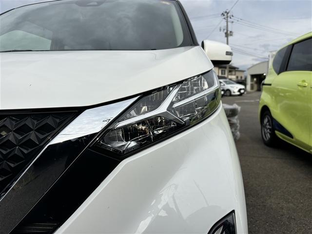 デイズ ハイウェイスター X 4WD 寒冷地 衝突被害軽減システム LEDヘッドランプ アルミホイール スマートキー 盗難防止装置 キーレス 横滑り防止機能 ハイブリッド(25枚目)