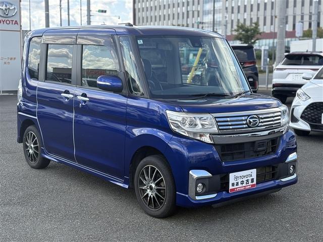 タント カスタムＸ　ＳＡＩＩ　４ＷＤ　衝突被害軽減システム　メモリーナビ　バックカメラ　電動スライドドア　フルセグ　ＬＥＤヘッドランプ　アルミホイール　アイドリングストップ　キーレス　横滑り防止機能　ベンチシート（3枚目）