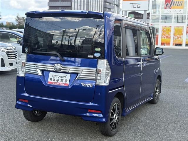 タント カスタムＸ　ＳＡＩＩ　４ＷＤ　衝突被害軽減システム　メモリーナビ　バックカメラ　電動スライドドア　フルセグ　ＬＥＤヘッドランプ　アルミホイール　アイドリングストップ　キーレス　横滑り防止機能　ベンチシート（5枚目）