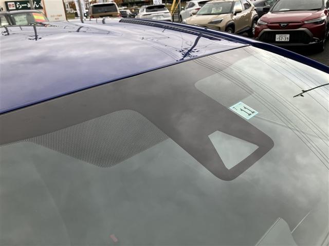 アクア Ｘ　４ＷＤ　衝突被害軽減システム　バックカメラ　ＬＥＤヘッドランプ　スマートキー　オートクルーズコントロール　キーレス　横滑り防止機能　ハイブリッド（11枚目）