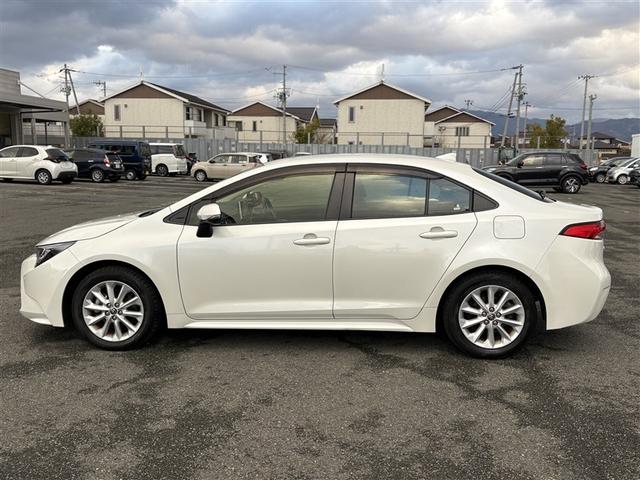 カローラ S 寒冷地 衝突被害軽減システム メモリーナビ バックカメラ アルミホイール スマートキー オートクルーズコントロール 盗難防止装置 キーレス 横滑り防止機能(7枚目)