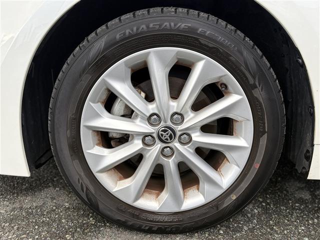 カローラ S 寒冷地 衝突被害軽減システム メモリーナビ バックカメラ アルミホイール スマートキー オートクルーズコントロール 盗難防止装置 キーレス 横滑り防止機能(10枚目)