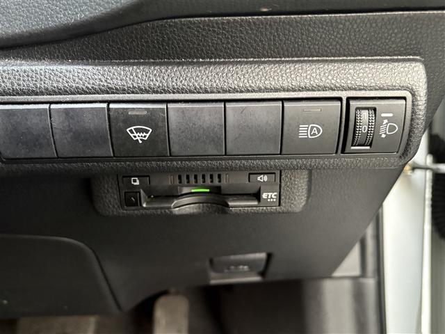 カローラ S 寒冷地 衝突被害軽減システム メモリーナビ バックカメラ アルミホイール スマートキー オートクルーズコントロール 盗難防止装置 キーレス 横滑り防止機能(20枚目)