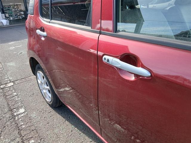 パッソ Ｘ　４ＷＤ　衝突被害軽減システム　アルミホイール　スマートキー　アイドリングストップ　盗難防止装置　キーレス　横滑り防止機能（9枚目）