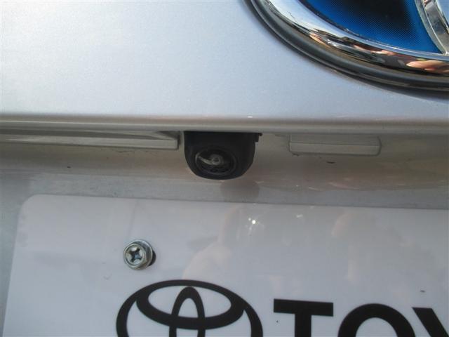 プリウス Sセーフティプラス 4WD 衝突被害軽減システム メモリーナビ バックカメラ ワンセグ LEDヘッドランプ アルミホイール スマートキー オートクルーズコントロール ETC 盗難防止装置 キーレス 横滑り防止機能(7枚目)