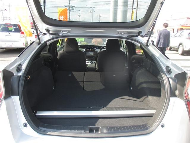 プリウス Sセーフティプラス 4WD 衝突被害軽減システム メモリーナビ バックカメラ ワンセグ LEDヘッドランプ アルミホイール スマートキー オートクルーズコントロール ETC 盗難防止装置 キーレス 横滑り防止機能(26枚目)