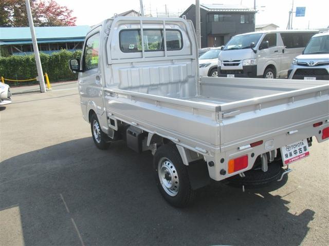 キャリイトラック KCエアコン・パワステ 4WD 衝突被害軽減システム 5速マニュアル キーレス 横滑り防止機能(6枚目)