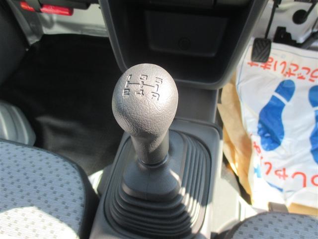 キャリイトラック KCエアコン・パワステ 4WD 衝突被害軽減システム 5速マニュアル キーレス 横滑り防止機能(11枚目)