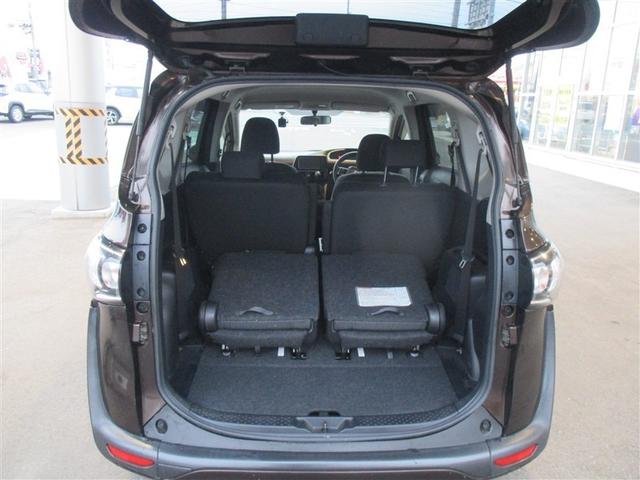 シエンタ Ｘ　４ＷＤ　寒冷地　メモリーナビ　バックカメラ　電動スライドドア　ワンセグ　キーレス　横滑り防止機能　乗車定員６人（10枚目）