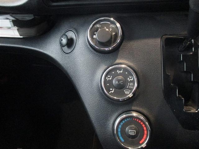 シエンタ Ｘ　４ＷＤ　寒冷地　メモリーナビ　バックカメラ　電動スライドドア　ワンセグ　キーレス　横滑り防止機能　乗車定員６人（14枚目）