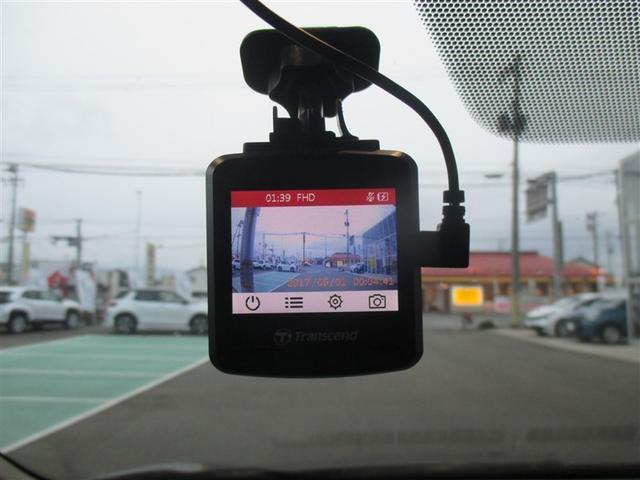 シエンタ Ｘ　４ＷＤ　寒冷地　メモリーナビ　バックカメラ　電動スライドドア　ワンセグ　キーレス　横滑り防止機能　乗車定員６人（23枚目）