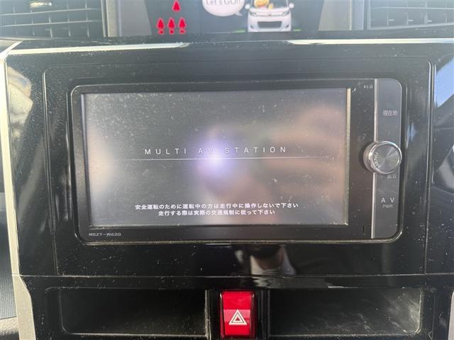 ルーミー カスタムＧ　４ＷＤ　衝突被害軽減システム　メモリーナビ　バックカメラ　両側電動スライド　フルセグ　ＬＥＤヘッドランプ　アルミホイール　スマートキー　オートクルーズコントロール　アイドリングストップ　ＥＴＣ（9枚目）