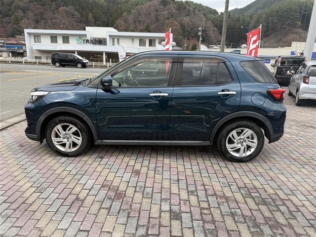 ライズ Ｇ　４ＷＤ　寒冷地　衝突被害軽減システム　メモリーナビ　バックカメラ　ワンセグ　ＬＥＤヘッドランプ　アルミホイール　スマートキー　アイドリングストップ　盗難防止装置　キーレス　横滑り防止機能（8枚目）