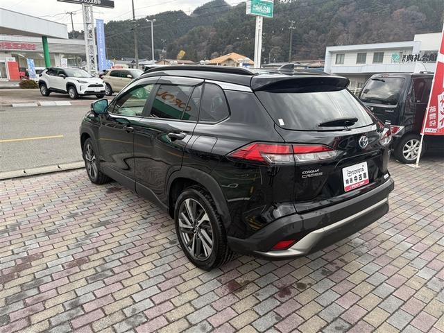 カローラクロス ハイブリッド Z 4WD 寒冷地 衝突被害軽減システム バックカメラ フルセグ LEDヘッドランプ アルミホイール スマートキー オートクルーズコントロール ETC 盗難防止装置 電動シート キーレス 横滑り防止機能(7枚目)