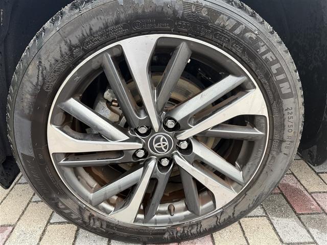 カローラクロス ハイブリッド Z 4WD 寒冷地 衝突被害軽減システム バックカメラ フルセグ LEDヘッドランプ アルミホイール スマートキー オートクルーズコントロール ETC 盗難防止装置 電動シート キーレス 横滑り防止機能(9枚目)