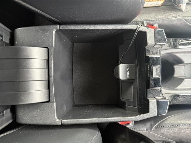 カローラクロス ハイブリッド Z 4WD 寒冷地 衝突被害軽減システム バックカメラ フルセグ LEDヘッドランプ アルミホイール スマートキー オートクルーズコントロール ETC 盗難防止装置 電動シート キーレス 横滑り防止機能(15枚目)