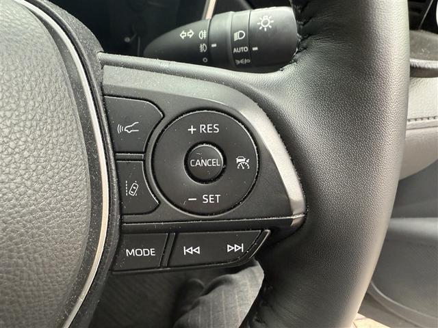 カローラクロス ハイブリッド Z 4WD 寒冷地 衝突被害軽減システム バックカメラ フルセグ LEDヘッドランプ アルミホイール スマートキー オートクルーズコントロール ETC 盗難防止装置 電動シート キーレス 横滑り防止機能(17枚目)