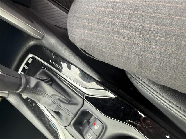 カローラクロス ハイブリッド Z 4WD 寒冷地 衝突被害軽減システム バックカメラ フルセグ LEDヘッドランプ アルミホイール スマートキー オートクルーズコントロール ETC 盗難防止装置 電動シート キーレス 横滑り防止機能(26枚目)