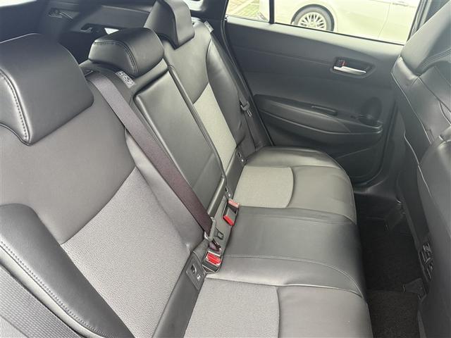 カローラクロス ハイブリッド Z 4WD 寒冷地 衝突被害軽減システム バックカメラ フルセグ LEDヘッドランプ アルミホイール スマートキー オートクルーズコントロール ETC 盗難防止装置 電動シート キーレス 横滑り防止機能(28枚目)