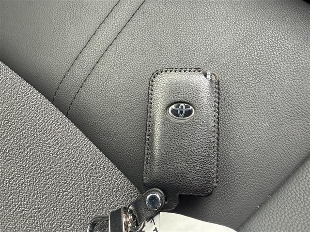 カローラクロス ハイブリッド Z 4WD 寒冷地 衝突被害軽減システム バックカメラ フルセグ LEDヘッドランプ アルミホイール スマートキー オートクルーズコントロール ETC 盗難防止装置 電動シート キーレス 横滑り防止機能(36枚目)