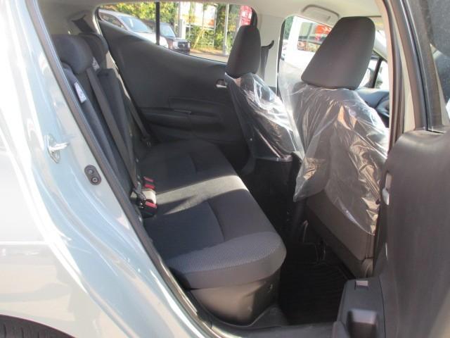 アクア Z 4WD 寒冷地 衝突被害軽減システム メモリーナビ バックカメラ LEDヘッドランプ アルミホイール スマートキー オートクルーズコントロール ETC キーレス 横滑り防止機能 ハイブリッド(29枚目)