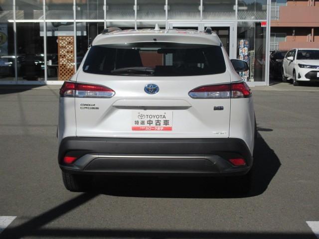 カローラクロス ハイブリッド S 4WD 衝突被害軽減システム メモリーナビ バックカメラ フルセグ LEDヘッドランプ アルミホイール スマートキー オートクルーズコントロール 盗難防止装置 キーレス 横滑り防止機能 ハイブリッド(6枚目)