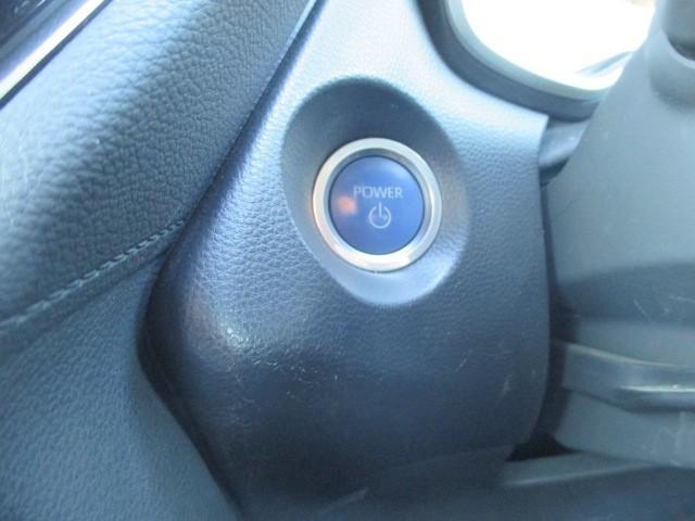 カローラクロス ハイブリッド S 4WD 衝突被害軽減システム メモリーナビ バックカメラ フルセグ LEDヘッドランプ アルミホイール スマートキー オートクルーズコントロール 盗難防止装置 キーレス 横滑り防止機能 ハイブリッド(27枚目)