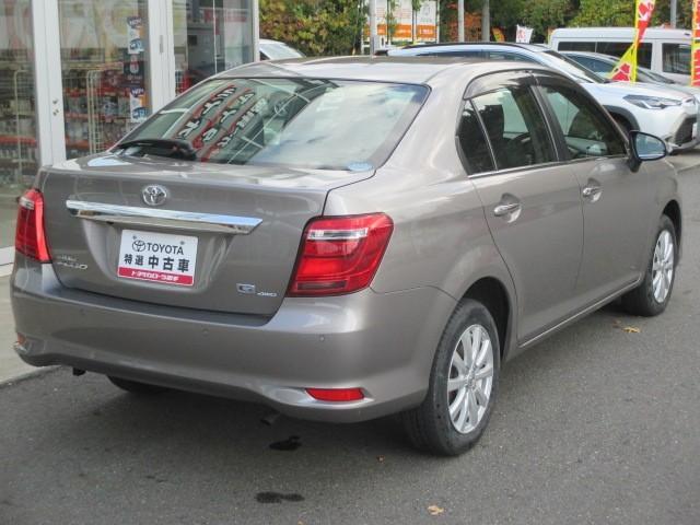 カローラアクシオ 1.5G 4WD 寒冷地 衝突被害軽減システム メモリーナビ バックカメラ フルセグ アルミホイール スマートキー アイドリングストップ 盗難防止装置 キーレス 横滑り防止機能(5枚目)