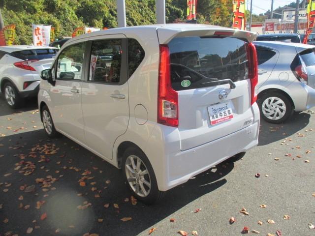 ムーヴ Ｘリミテッド　ＳＡＩＩＩ　４ＷＤ　衝突被害軽減システム　メモリーナビ　ワンセグ　アルミホイール　スマートキー　ＥＴＣ　盗難防止装置　キーレス　横滑り防止機能　ベンチシート（7枚目）