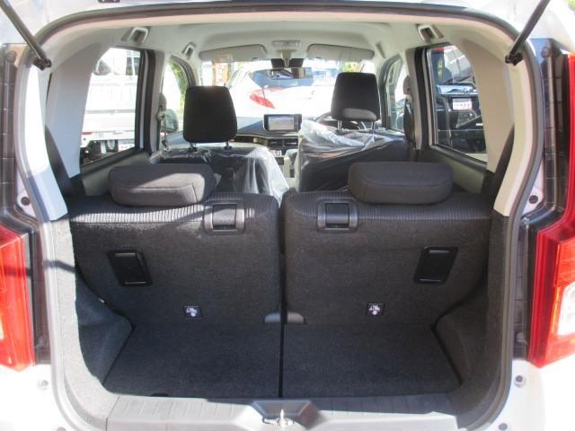 ムーヴ Ｘリミテッド　ＳＡＩＩＩ　４ＷＤ　衝突被害軽減システム　メモリーナビ　ワンセグ　アルミホイール　スマートキー　ＥＴＣ　盗難防止装置　キーレス　横滑り防止機能　ベンチシート（24枚目）