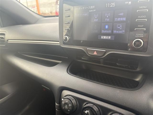 ヤリス Ｘ　４ＷＤ　寒冷地　衝突被害軽減システム　バックカメラ　スマートキー　オートクルーズコントロール　盗難防止装置　キーレス　横滑り防止機能（28枚目）