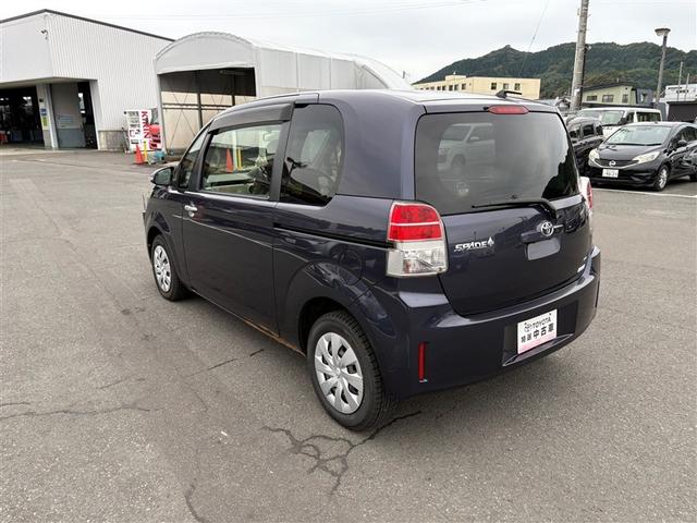 スペイド Ｇ　４ＷＤ　メモリーナビ　バックカメラ　電動スライドドア　ワンセグ　アルミホイール　スマートキー　盗難防止装置　キーレス　横滑り防止機能（4枚目）